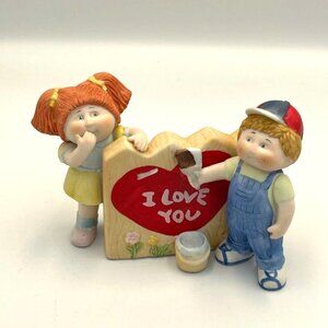 Vintage Cabbage Patch Kids Fine Porcelain Figure 1985 I Love You #5452